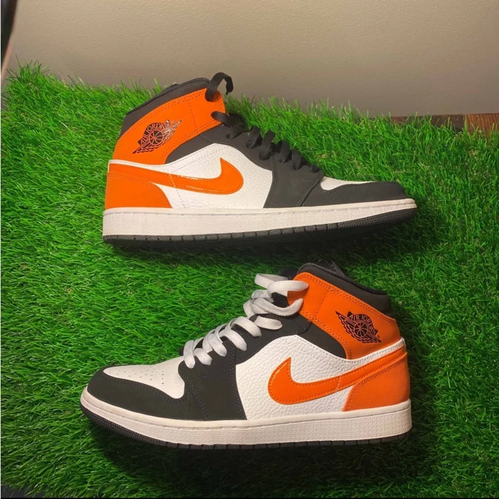Jordan 1 Mid Shattered Backboard_2